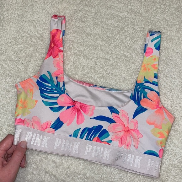 PINK Victoria’s Secret Sports Bra - Picture 2 of 2
